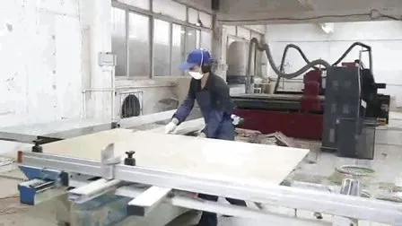 エレガントで頑丈なステンレススチールシャーシに収められた8つの3.5インチネオジムマグネットトランスデューサーで構成されたラインアレイコラムスピーカー